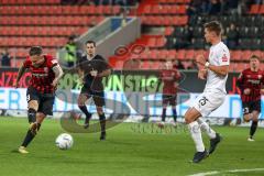 3. Liga; FC Ingolstadt 04 - Hallescher FC; Patrick Schmidt (9, FCI) schießt auf das Tor, Reddemann Sören (25 Halle)