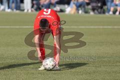 Bayernliga Süd - Saison 2022/2023 - FC Ingolstadt 04 -  TSV 1882 Landsberg - Keidel Felix (Nr.6 - Fc Ingolstadt 04 II) - legt sich den Ball zurecht für den Freistoss - Foto: Meyer Jürgen