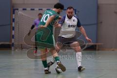 Hallenturnier Ingolstadt Nord - Saison 2024/25 - FC Geisenfeld - TSV Etting - Furkan Bayraktar grün Geisenfeld - Maximilian Wittmann weisss Etting - Foto: Meyer Jürgen