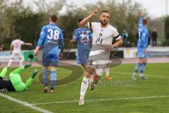 Toto Pokal; Halbfinale; FV Illertissen - FC Ingolstadt 04; Tor Jubel Treffer David Kopacz (29, FCI) 0:2