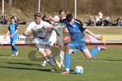 2.BL; Testspiel; FC Ingolstadt 04 - FC Wacker Innsbruck; Thomas Keller (27, FCI) vor dem Tor, Florian Kopp (22 Wacker)