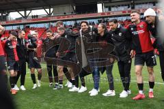3. Liga; FC Ingolstadt 04 - FC Viktoria Köln; Sieg Jubel Freude 3:1 Mannschaftsbesprechung nach dem Spiel Kreis Cheftrainerin Sabrina Wittmann (FCI) Sportdirektor Ivica Grlic  (FCI) Co-Trainer Ilia Gurev (FCI) Co-Trainer Fabian Reichler (FCI)