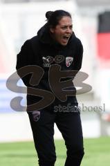 Im Bild: Sabrina WITTMANN (#Trainer FCI B-Junioren) schreit und ärgert sich

Fussball - B-Junioren - Relegation 2021  - FC Ingolstadt 04 - SSV Jahn Regensburg -  Foto: Ralf Lüger/rsp-sport.de