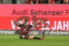 3. Liga; FC Ingolstadt 04 - SC Freiburg II; ärgert sich schimpft am Boden David Kopacz (29, FCI)