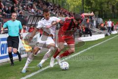 3. Liga; FC Viktoria Köln - FC Ingolstadt 04; Zweikampf Kampf um den Ball Marcel Costly (22, FCI) Sontheimer Patrick (6 Köln)