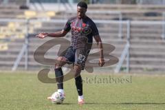 Bayernliga Nord - Saison 2025/26 - FC Ingolstadt 04 II - SpVgg Bayern Hof - Donald Nduka (Nr.27 - FC Ingolstadt II) - XXXXX - Foto: Meyer Jürgen