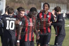 *** A-Junioren Bundesliga  - Saison 2025/26 - FC Ingolstadt 04 - SpVgg Greuther Fürth - Der 1:0 Führungstreffer durch  Oladosu Omotolani schwarz FCI- jubel -  - XXXXX - Foto: Meyer Jürgen