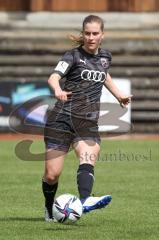 2. Frauen-Bundesliga - Saison 2021/2022 - FC Ingolstadt 04 - SV Henstedt-Ulzburg - Scharly Jana (#20 FCI) - Foto: Meyer Jürgen