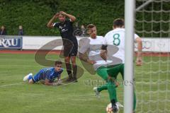 Kreisliga - FC Fatih Ingolstadt - FC Gerolfing - David Meier schwarz Fatih schiesst auf das leere Tor und Felix Winkelmeyr #8 weiss Gerolfing schlägt den Ball auf der Linie weg - - Marco Ernhofer Torwart Gerolfing - Foto: Jürgen Meyer