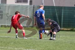 Kreisklasse - Saison 2024/25- Türk SV Ing - FC Arnsberg - Enis Kuquanj rot Türk sv -  - Thomas Gehr blau Arnsberg - Dominic Zeitler Torwart blau Arnsberg - Foto: Meyer Jürgen