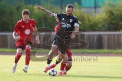 Kreispokal - Saison 2025/26- SV Eitensheim- TSV Gaimersheim  - Thomas Schreiner (Nr.10 - TSV Gaimersheim) - Robert Kipf rot links Eitensheim - Niklas Elm rot hinten Eitensheim #10- Foto: Meyer Jürgen