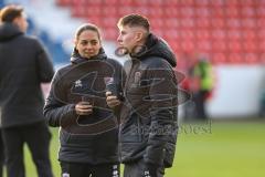 3. Liga; VfL Osnabrück - FC Ingolstadt 04; vor dem Spiel Cheftrainerin Sabrina Wittmann (FCI) Gustav Christensen (24, FCI)