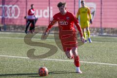 A - Junioren Bundesliga Süd/Südwest -  Saison 2021/2022 - FC Ingolstadt 04 - FC Bayern München - Johannes Birkl (#25 FCI) - Foto: Meyer Jürgen