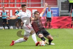 2.BL; FC Ingolstadt 04 - 1. FC Nürnberg - Zweikampf Michael Heinloth (17, FCI)