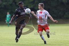 Relegation 2 - U17 - SSV Jahn Regensburg - FC Ingolstadt 04 - Michael Udebuluzor (25 FCI) Niklas Heiniger (4 SSV)