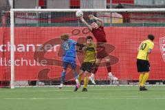 2024_2_17 - Saison 2023/24 - AUDI-Schanzer Amateur Cup - SV Hundszell - FC Hitzhofen/Oberzell  - Halbfinale 1 - Valentin Puhar Torwart Hitzhofen - Silas Furino gelb Hitzhofen - Maximilian Naber blau Hundszell - XXXXX - Foto: Meyer Jürgen