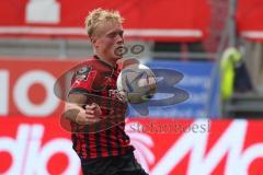 3.Liga - Saison 2022/2023 - FC Ingolstadt 04 -  SV Meppen - Tobias Bech (Nr.11 - FCI) - Foto: Meyer Jürgen