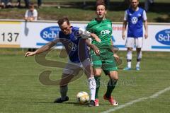 BZL - Oberbayern - SV Manching - TSV Rohrbach - Martin Froncek grün Manching - Dominik Kaindl blau Rohrbach - Foto: Jürgen Meyer