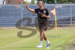 A-Junioren  Bundesliga - FC Ingolstadt 04 - VFB Stuttgart -  Saison 2022/2023 - Sabrina Wittmann Trainer FCI - Foto: Meyer Jürgen