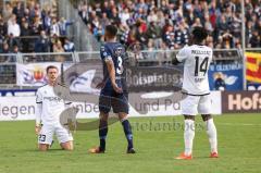 3. Liga; VfB Oldenburg - FC Ingolstadt 04; Denis Linsmayer (23, FCI) verpasst das Tor, ärgert sich mit Hans Nunoo Sarpei (18 FCI) Appiah Marcel (3 VfB)