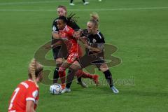 DFB - Pokal - Frauen - Saison 2022/2023 - FC Ingolstadt 04 -  FC Bayern München - Denkscherz Yvonne (Nr.23 - FC Ingolstadt 04 ) - Emelyne Laurent (Nr.27 - FC Bayern München) - Mailbeck Alina (Nr.8 - FC Ingolstadt 04 ) - Foto: Meyer Jürgen