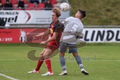 2023_11_5 - SV Kasing - TV Münchsmünster - Kreisliga - Saison 2023/24 - Bernd Noll rot Kasing - Andre Bräuning grau Münchsmünster -  Foto: Meyer Jürgen