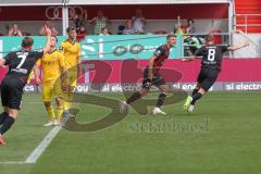 3.Liga - Saison 2023/2024 - FC Ingolstadt 04 -  1. FC Saarbrücken - Der 1:0 Führungstreffer durch Benjamin Kanuric (Nr.8 - FCI) - jubel - Julian  Klügl (Nr.31 - FCI) - Foto: Meyer Jürgen