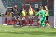 3. Liga - Saison 2025/26 - Energie Cottbus - FC Ingolstadt 04  - Der 1:1 Ausgleichstreffer durch Carlsen Frederic Bennedsgaard (Nr.8 - FC Ingolstadt 04) - jubel -  - Torwart Alexander Sebald (Nr.1 - FC Energie Cottbus) - Foto: Meyer Jürgen