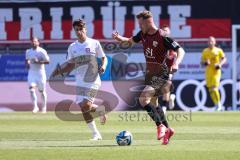 3. Liga; FC Ingolstadt 04 - Hallescher FC; Jannik Mause (7, FCI) Deniz Tunay (20 Halle)