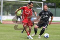 Kreisliga - Saison 2025/26- TSV Ingolstadt Nord - Türk SV Ingolstadt - Adar Gectan rot Türkisch - Valjdrin Stafa schwarz Ing Nord - Foto: Meyer Jürgen