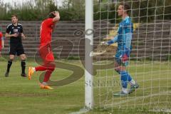 Bayernliga Süd - Saison 2022/2023 - FC Ingolstadt 04 - FC Memmingen - Juan Ignacio Cabrera (Nr.27 - FCI II) mit einer vergebenen Torchance - Tobias Werdich
2 Torwart Memmingen - - Foto: Meyer Jürgen