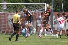 *** A-Junioren Bundesliga  - Saison 2025/26 - A-Junioren - FC Ingolstadt 04 - 1. FC Nürnberg - Meyer Alexander links rot FCI - Michelbach Kilian rot rechts FCI - Gutaj Lindsay Torwart Nürnberg - Foto: Meyer Jürgen