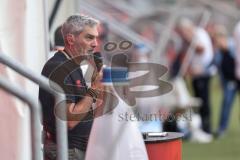 3. Liga; FC Ingolstadt 04 - SV Waldhof Mannheim; vor dem Spiel Stadionsprecher Italo Mele