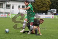 Bezirksliga - Saison 2025/26 - FC Gerolfing - FC Langengeisling - Felix Winkelmeyr (Nr.8 - FC Gerolfing) - Kilian Kaiser schwarz Geisling - Foto: Meyer Jürgen