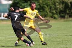Kreisklasse - Saison 2023/2024 - GW Ingolstadt - FC Gelbelsee - Ersin Ucar schwarz GW Ing - Johannes Regler gelb Gelbelsee - Foto: Meyer Jürgen