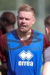3. Liga; FC Ingolstadt 04 - Trainingsauftakt nach Sommerpause; Neuzugang Lars Lokotsch (13, FCI)