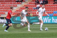 3. Liga; SpVgg Unterhaching - FC Ingolstadt 04; Pascal Testroet (37, FCI) Jannik Mause (7, FCI) Westermeier Ben (6 SpVgg)