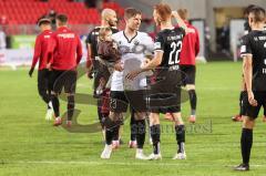 2.BL; SV Sandhausen - FC Ingolstadt 04 - Spiel ist aus Danke Sieg 0:2, Feiern mit den Fans Fankurve, Denis Linsmayer (23, FCI) und Christian Gebauer (22, FCI)
