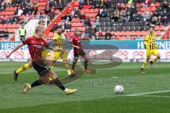 3. Liga; FC Ingolstadt 04 - Borussia Dortmund II; Torchance Tobias Bech (11, FCI)