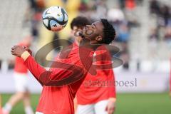 3. Liga; SSV Ulm 1846 - FC Ingolstadt 04; vor dem Spiel Donald Nduka (27, FCI)