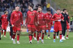 3. Liga; 1. FC Saarbrücken - FC Ingolstadt 04; Niederlage, hängende Köpfe 1:0 Spieler bedanken sich bei den Fans. Max Besuschkow (17, FCI) Jonas Scholz (15, FCI) Yannick Deichmann (20, FCI) Gustav Christensen (24, FCI)