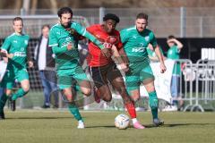 Bayernliga Nord - Saison 2023/24 - FC Ingolstadt 04 II - TSV Neudrossenfeld - Michael Udebuluzor (Nr.11 - FCI) - Gareis Daniel links Neudrossenfeld - Foto: Meyer Jürgen