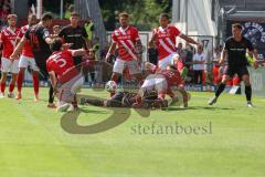 3. Liga - Saison 2025/26 - Energie Cottbus - FC Ingolstadt 04  - Lukas Fröde (Nr.34 - FC Ingolstadt 04) - Simon Lorenz (Nr.32 - FC Ingolstadt 04) - Jonas Scholz (Nr.15 - FC Ingolstadt 04) - Foto: Meyer Jürgen