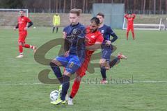 A-Klasse - Saison 2021/22 - SV Zuchering II - SV Haunwöhr - Rodi Al-Ahmad rot Zuchering - Philipp Schmidt #8 blau Haunwöhr - Foto: Meyer Jürgen