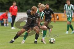 Landesliga - Saison 2025/26 - SV Manching - FC Memmingen II - Nico Daffner (Nr.14 - SV Manching) - Jarsch Linus schwarz Memmingen  - Foto: Meyer Jürgen