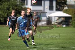 Kreisliga - Saison 2026/27 - SV Hundszell - SV Menning - Lukas Conradi blau Hundszell - Moritz Faigle schwarz Menning  - Foto: Meyer Jürgen
