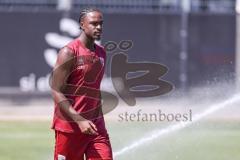 3. Liga; FC Ingolstadt 04 - Trainingsauftakt, erstes Training nach der Sommerpause; Donald Nduka (27, FCI)
