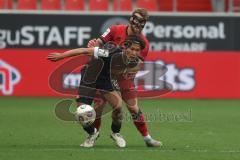 3. Liga - Saison 2025/26 - FC Ingolstadt 04 - Rot-Weiss Essen - Kaito Mizuta (Nr.24 - Rot-Weiss Essen) - Yannick  Deichmann (Nr.20 - FC Ingolstadt 04) - Foto: Meyer Jürgen