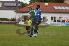 Bezirksliga - Saison 2022/2023 - SV Manching  - SVN München - Rainer Meisinger (Nr.8 - SV Manching) - Awoudja Darius blau München - Foto: Meyer Jürgen