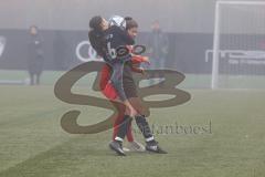 Frauen - Bayernliga - U17 - B-Junioren -  FC Ingolstadt 04 II - FC Forstern - Ram Hannah schwarz Forstern - Sophie Bauer rot FCI -  Foto: Meyer Jürgen